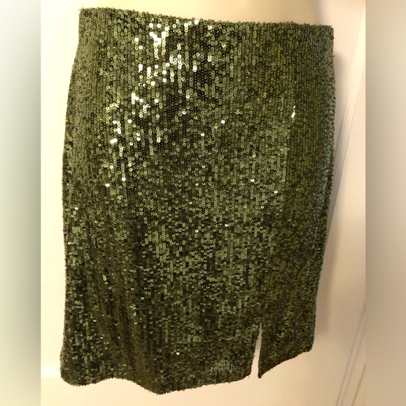 Topshop Green Sequin Lined Short Mini Skirt NWT Party, Bodycon, US size 6 UK 10 - Picture 5 of 5